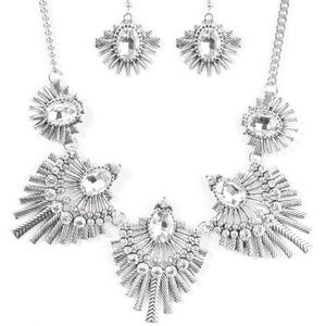 NWT rhinestone statement necklace & earring set